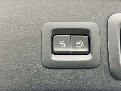 Used 2023 MAZDA CX-30 2.5 Turbo w/ Premium Package image 22