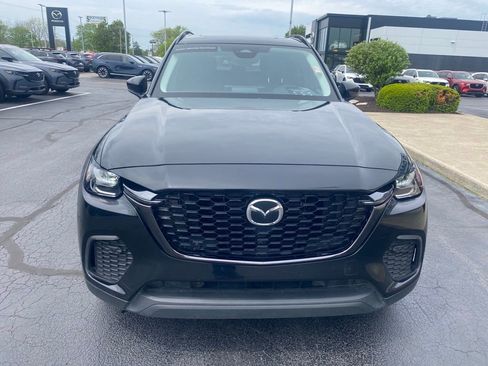 Certified 2025 MAZDA CX-70 3.3 Turbo w/ Preferred Package AWD/4WD image 3