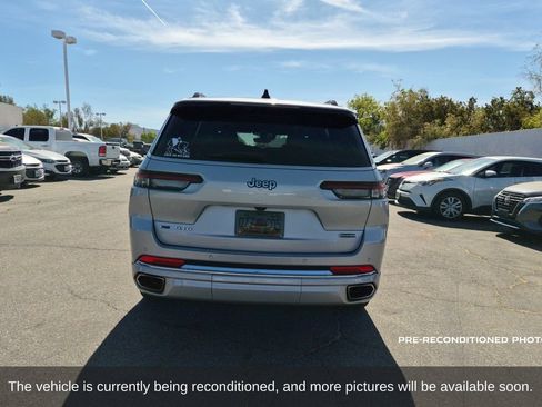 Used 2023 Jeep Grand Cherokee L Overland w/ Rear Seat Video Group I AWD/4WD image 7