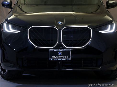 Certified 2026 BMW X3 xDrive30i w/ M Sport Package AWD/4WD image 6