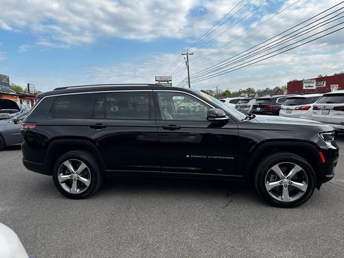 Used 2022 Jeep Grand Cherokee L Limited AWD/4WD image 4