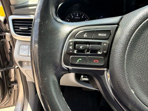 Used 2016 Kia Optima EX w/ Premium Package image 15