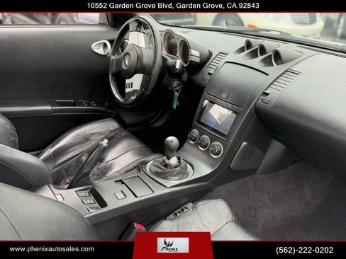 Used 2004 Nissan 350Z Touring image 26