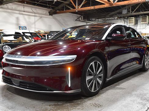 Used 2023 Lucid Air Touring AWD/4WD image 5