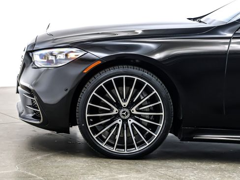 Certified 2023 Mercedes-Benz S 580 4MATIC Sedan image 12