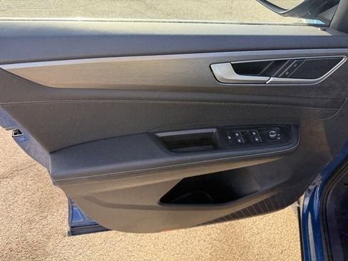 Certified 2025 Volkswagen Atlas Cross Sport SE image 15