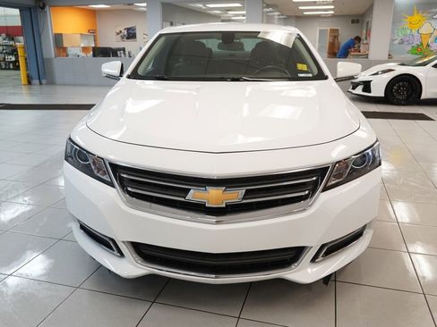 Used 2019 Chevrolet Impala LT w/ LT Leather Package FWD image 14