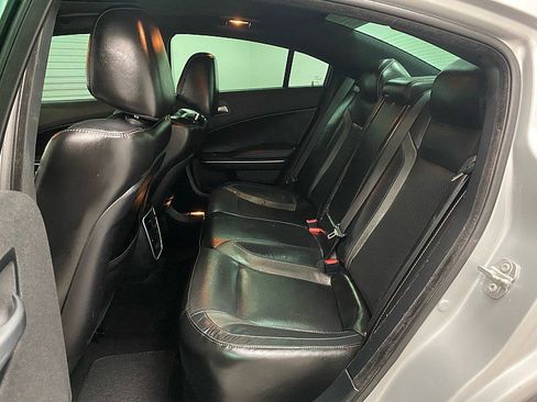 Used 2021 Dodge Charger SXT w/ Leather Interior Group image 11