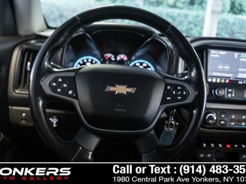 Used 2019 Chevrolet Colorado ZR2 w/ ZR2 Midnight Special Edition AWD/4WD image 33