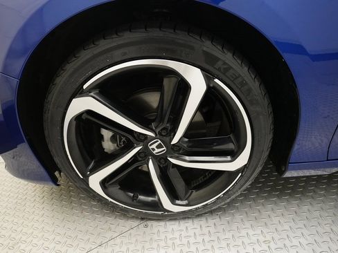 Used 2020 Honda Accord Sport image 26