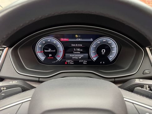 Used 2024 Audi Q5 2.0T Premium Plus AWD/4WD image 18