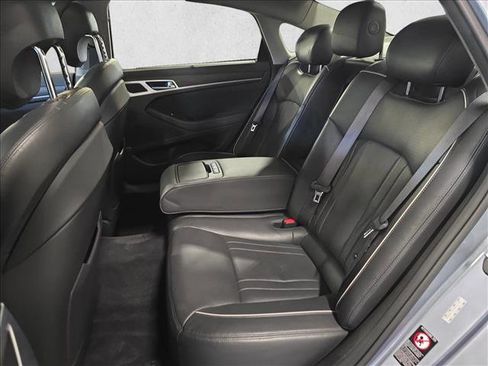 Used 2017 Genesis G80 3.8 w/ Option Group 03 image 16