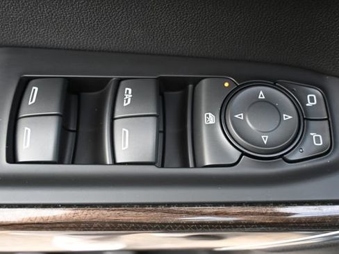 Used 2020 Chevrolet Silverado 1500 RST w/ All-Star Edition image 11