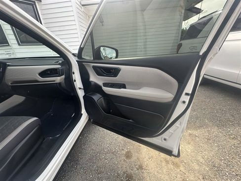 Used 2025 Subaru Forester AWD/4WD image 20