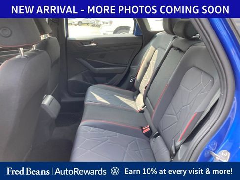 Used 2024 Volkswagen Jetta GLI 40th Anniversary Edition FWD image 9