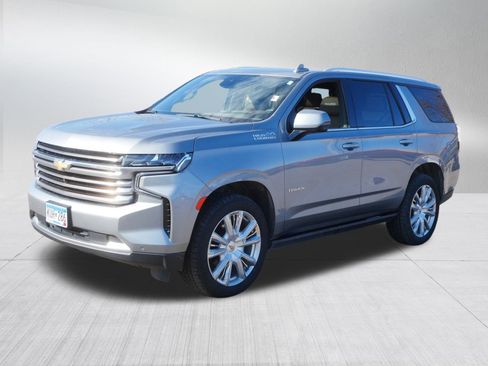 Used 2023 Chevrolet Tahoe High Country w/ Premium Package 2 image 3