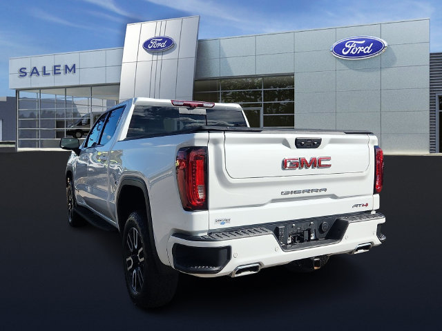 Used 2025 GMC Sierra 1500 AT4 w/ AT4 Premium Package AWD/4WD image 4
