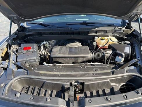 Used 2021 Chevrolet Tahoe Z71 w/ Z71 Signature Package image 9