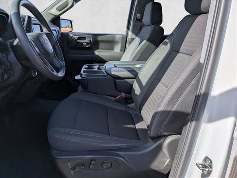 Used 2022 Chevrolet Silverado 1500 Custom image 13