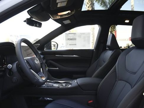 New 2026 INFINITI QX60 Sport w/ Dark Cargo Package image 25