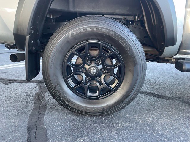 Used 2023 Toyota Tacoma SR5 w/ SX Package AWD/4WD image 32