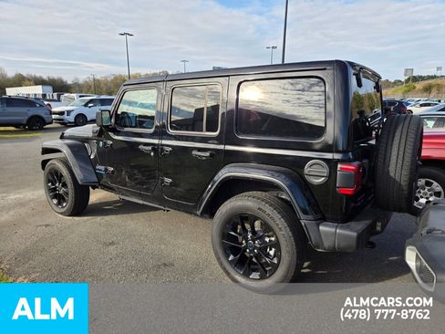 Used 2025 Jeep Wrangler Unlimited Sahara w/ Safety Group image 10