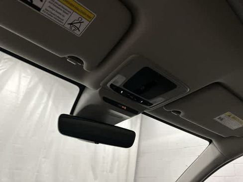 Used 2026 Honda HR-V EX-L image 21