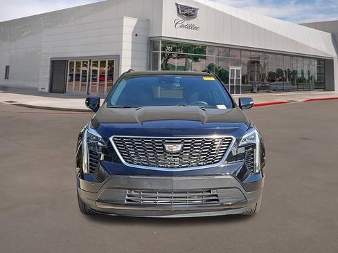 Used 2021 Cadillac XT4 Sport image 2