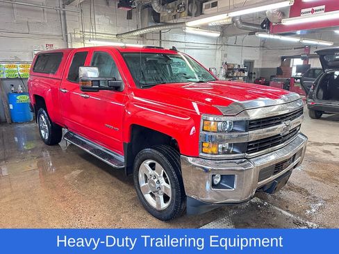Used 2016 Chevrolet Silverado 2500 LT w/ LT Convenience Package image 2