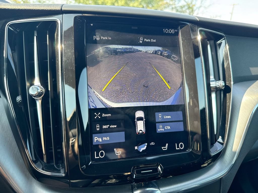 Used 2019 Volvo XC60 T5 Momentum w/ Advanced Package AWD/4WD image 20