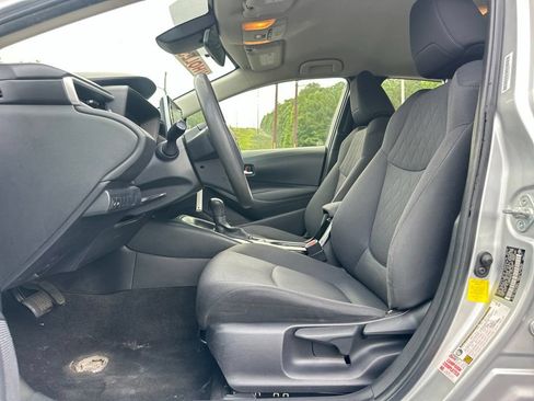 Used 2020 Toyota Corolla LE FWD image 13