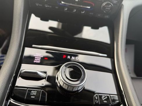 Used 2023 Jeep Grand Cherokee 4WD 4xe image 15