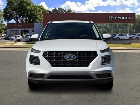 New 2026 Hyundai Venue SE FWD image 12