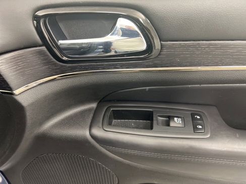 Used 2020 Jeep Grand Cherokee High Altitude image 26