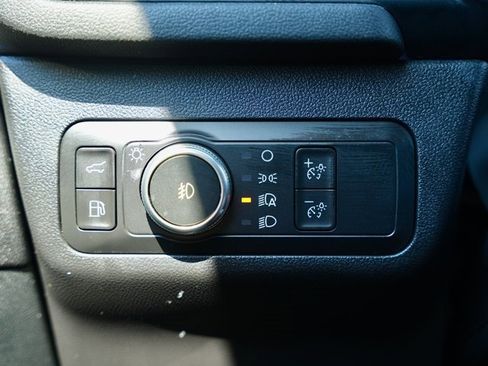 Used 2022 Ford Escape Titanium image 28