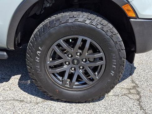 Certified 2021 Ford Ranger Lariat w/ Tremor Off-Road Package AWD/4WD image 8