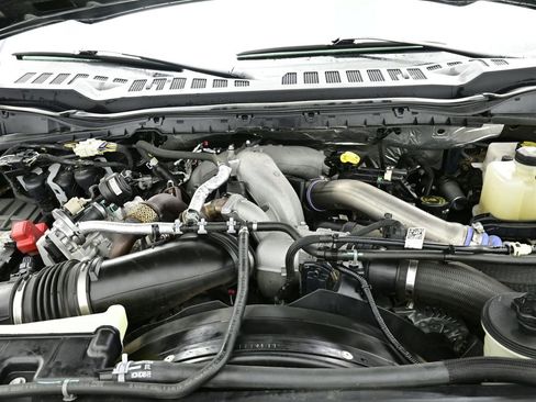 Used 2024 Ford F350 XLT image 20