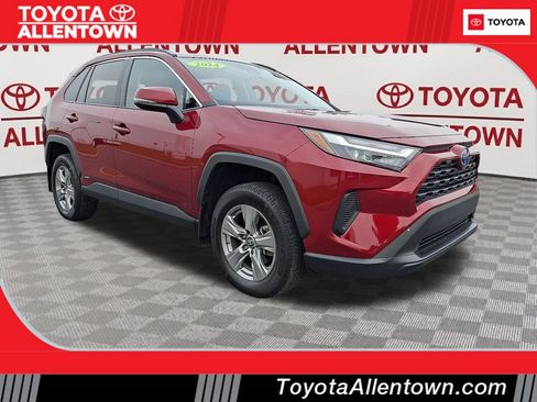 Used 2024 Toyota RAV4 LE AWD/4WD image 1