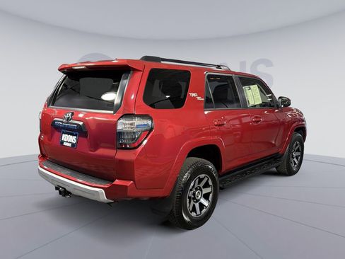 Used 2021 Toyota 4Runner TRD Off-Road AWD/4WD image 7