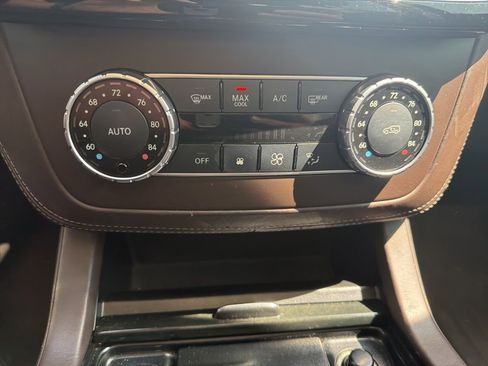 Used 2018 Mercedes-Benz GLS 450 4MATIC image 14