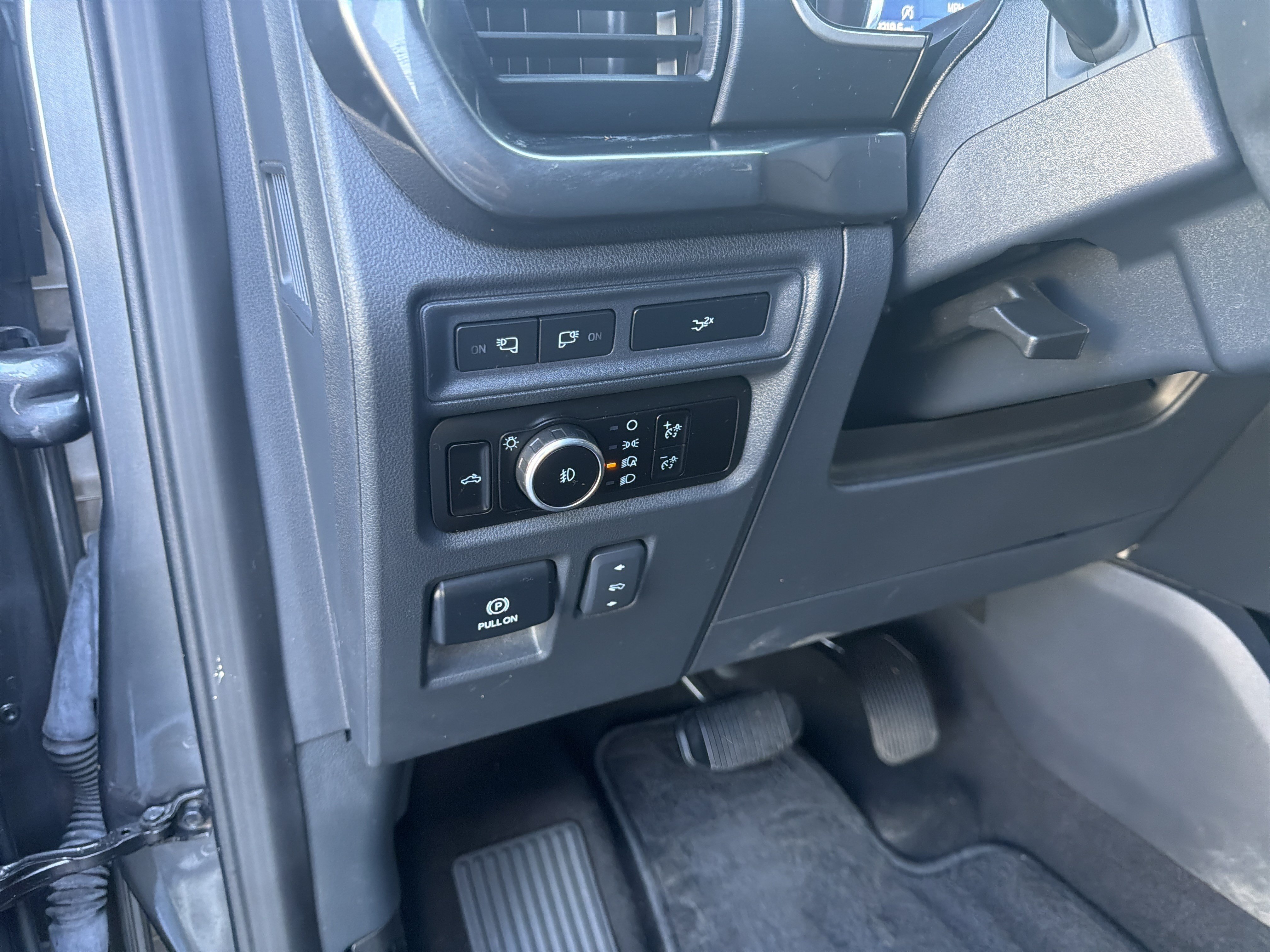 Used 2023 Ford F150 XLT w/ Equipment Group 302A High AWD/4WD image 37