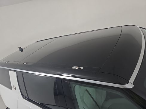 Used 2024 Rivian R1S Adventure AWD/4WD image 13