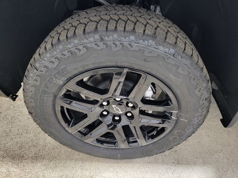 New 2026 Chevrolet Silverado 1500 LT Trail Boss w/ Protection Package image 44