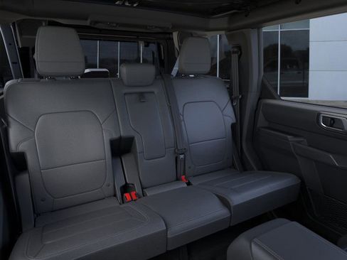 New 2025 Ford Bronco Outer Banks image 11