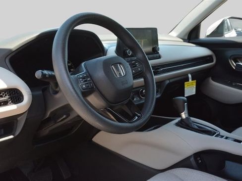 Used 2024 Honda HR-V LX image 8