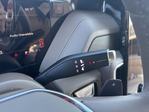 New 2026 GMC Yukon Denali w/ Sun & Power Step Package AWD/4WD image 29