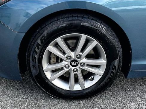 Used 2016 Hyundai Sonata SE image 28