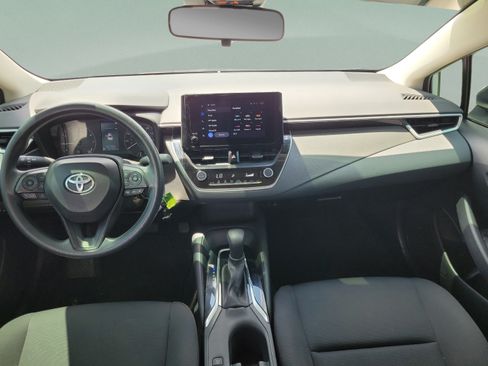 Used 2023 Toyota Corolla LE FWD image 6