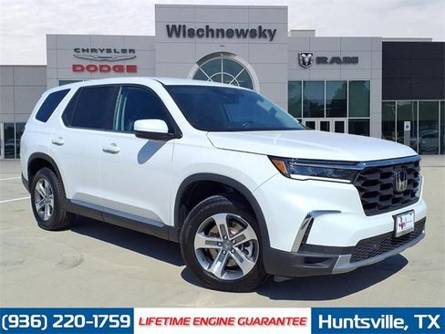 Used 2024 Honda Pilot EX-L image 1