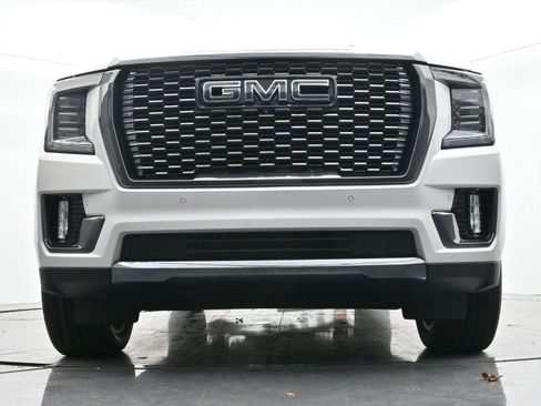 Used 2024 GMC Yukon XL Denali Ultimate image 55